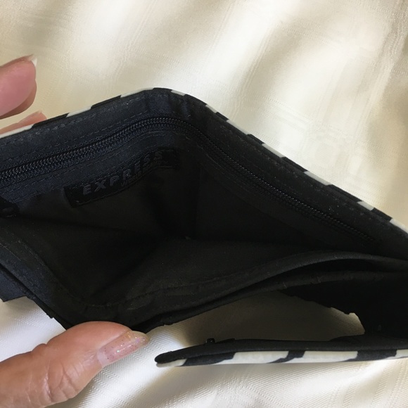 Express Wallet - Picture 5 of 5